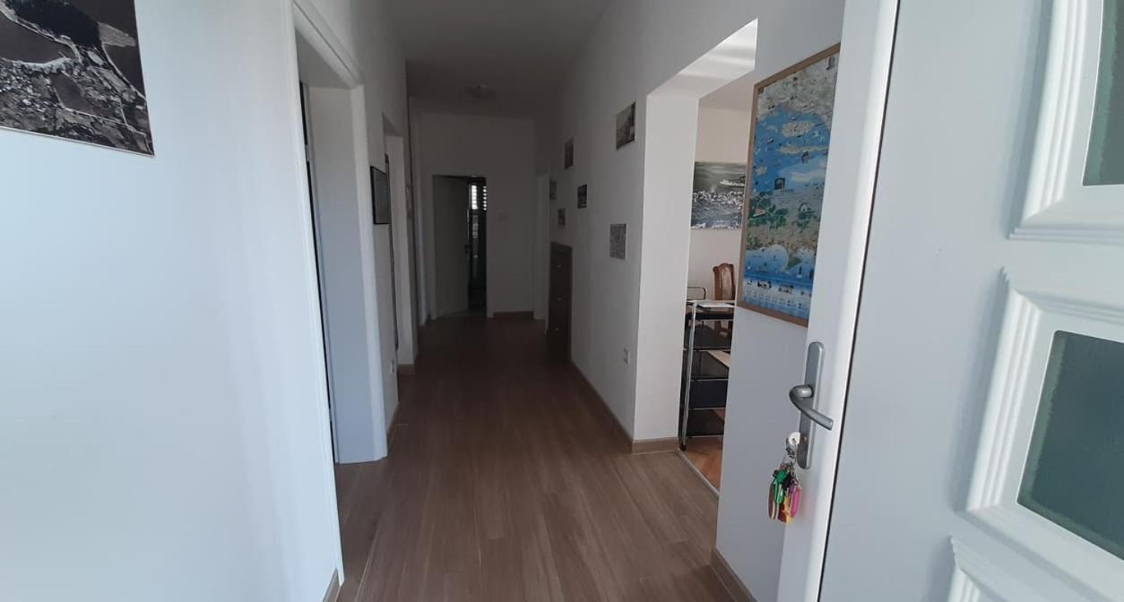 Apartments Villa Ravlic Макарска Экстерьер фото