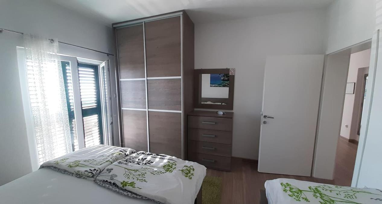 Apartments Villa Ravlic Макарска Экстерьер фото