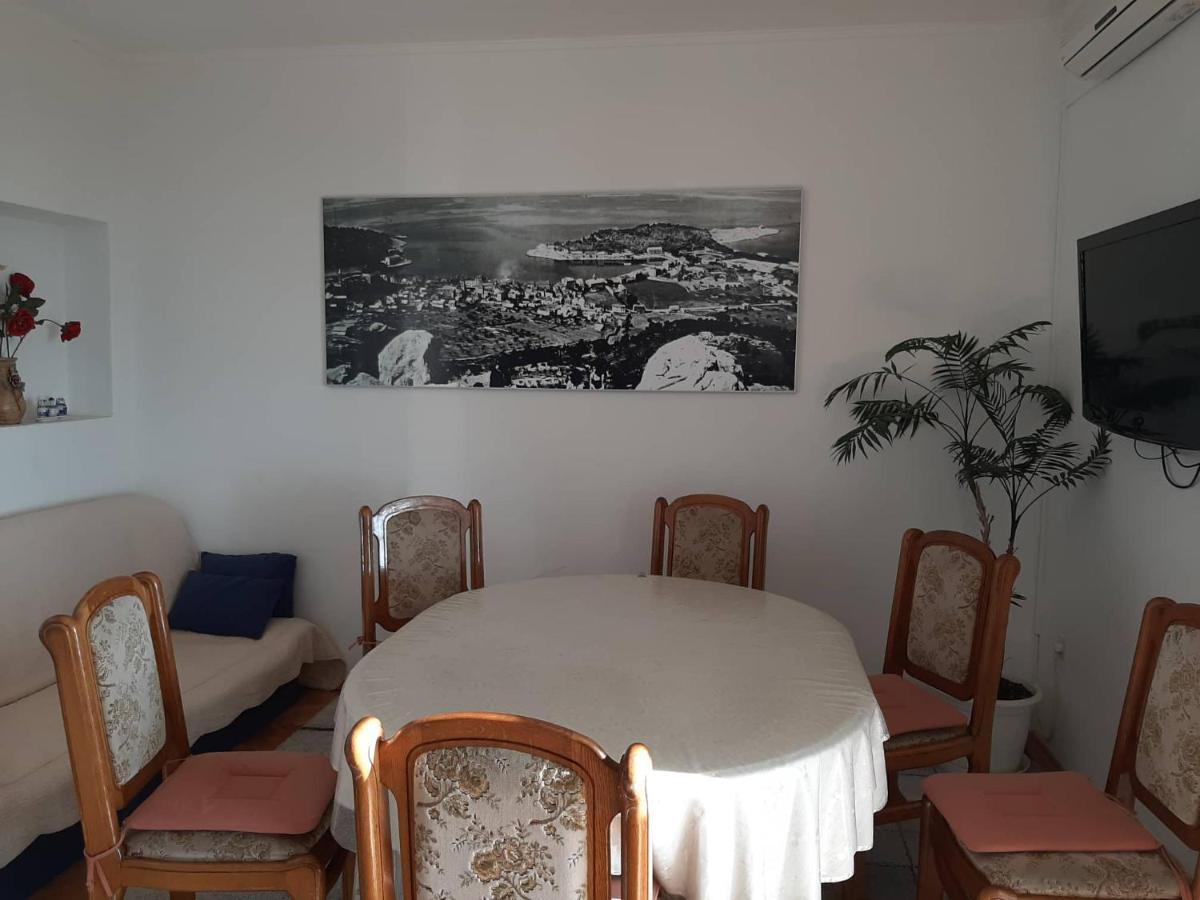 Apartments Villa Ravlic Макарска Экстерьер фото