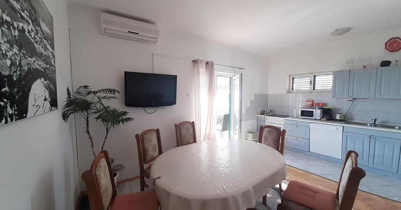 Apartments Villa Ravlic Макарска Экстерьер фото